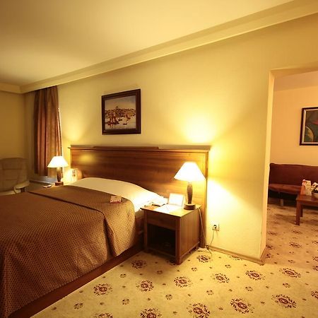 Peri Tower Hotel Nevşehir Szoba fotó