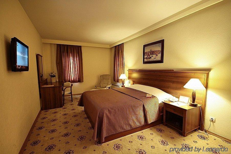 Peri Tower Hotel Nevşehir Szoba fotó